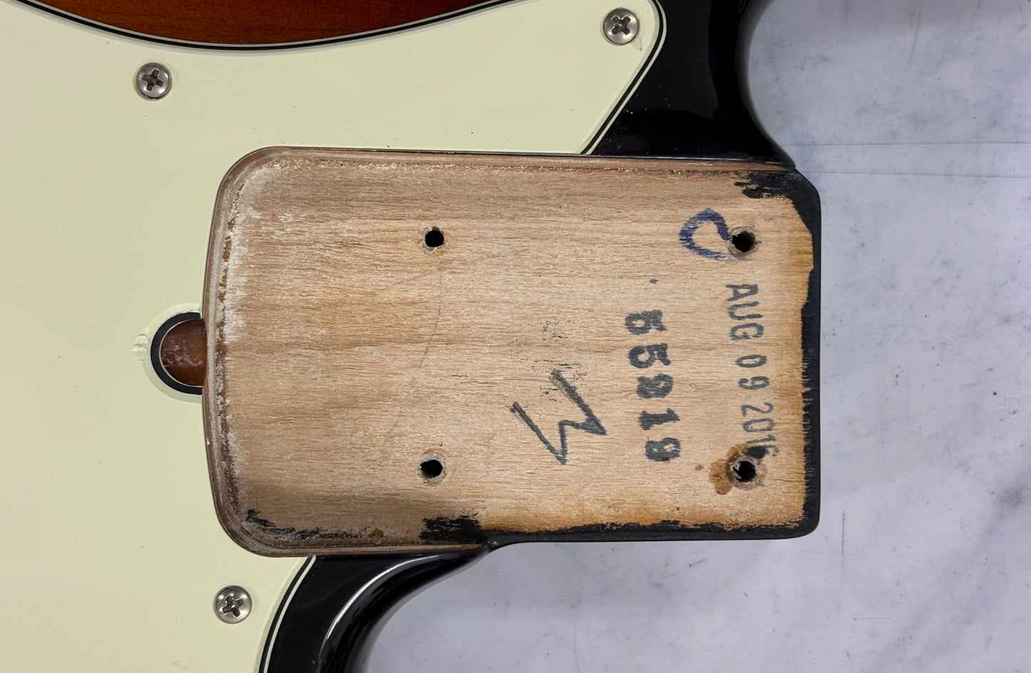 【used】Fender / American Professional Jazz Bass 3TS 2016 4.120kg #US16056816【GIB Yokohama】