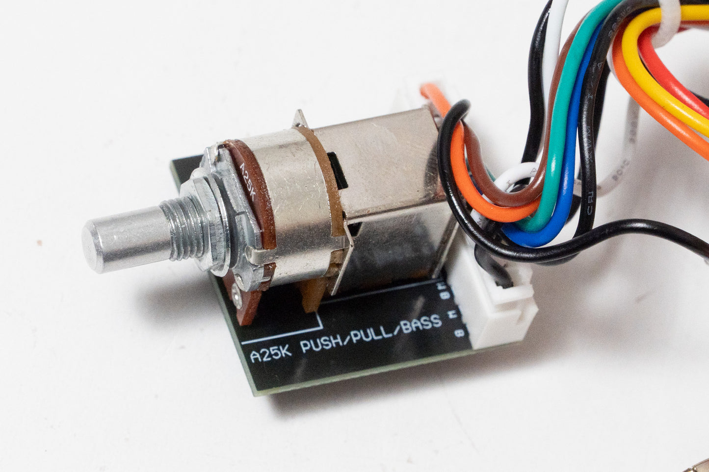 【used】Sadowsky / BASS PREAMP SAC ELE ONBOARD BP4K【GIB Yokohama】