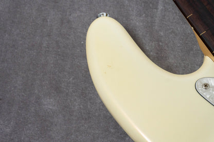 【used】Bottom Wave / MB-5 FRETLESS Majora WHITE prototype 4.26kg【Consignment】【GIB Hyogo】