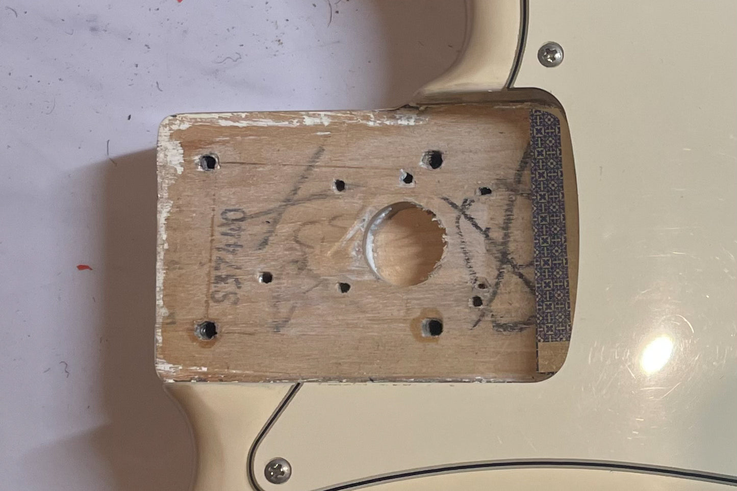 【used】Fender / Standard Precision Bass Arctic White 2000 4.165kg #MN9146753【GIB Yokohama】