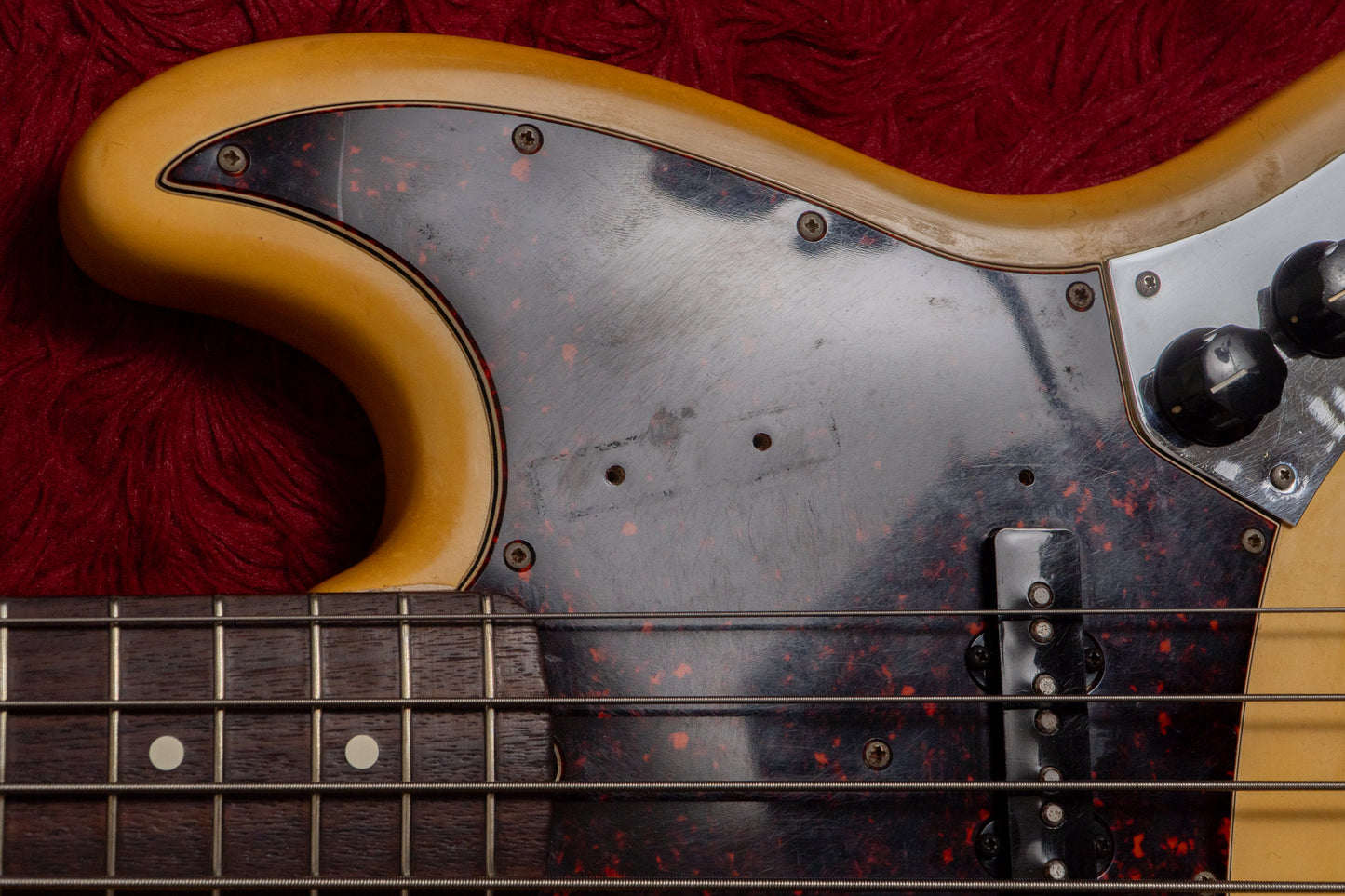【used】Fender / American Vintage 62 Jazz Bass WHT 1999 4.350kg #V119753【Consignment】【GIB Yokohama】