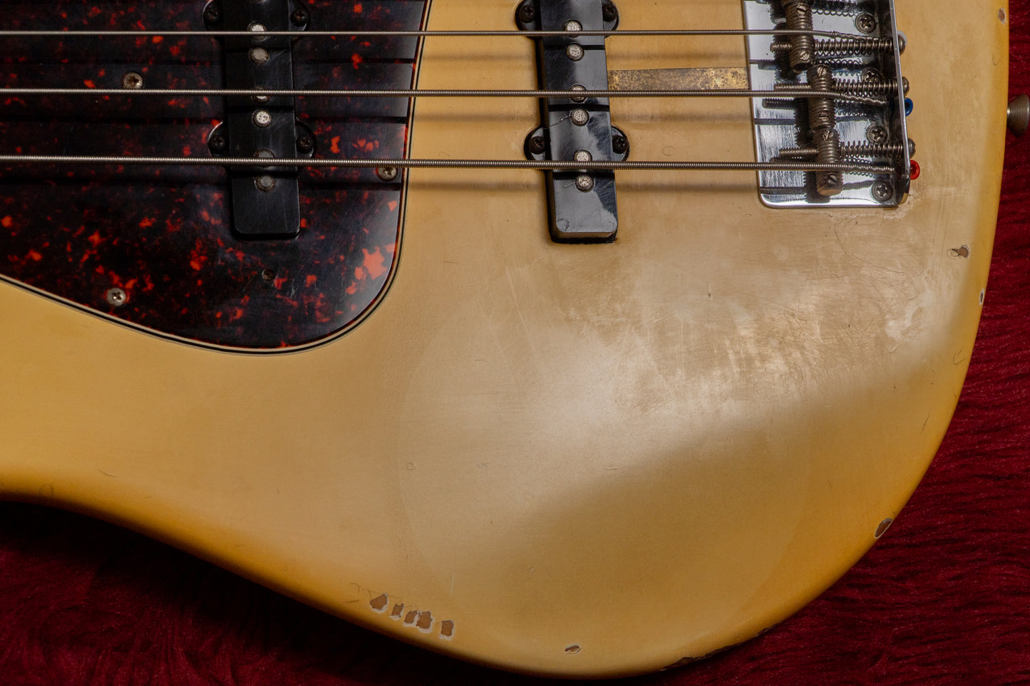 【used】Fender / American Vintage 62 Jazz Bass WHT 1999 4.350kg #V119753【Consignment】【GIB Yokohama】