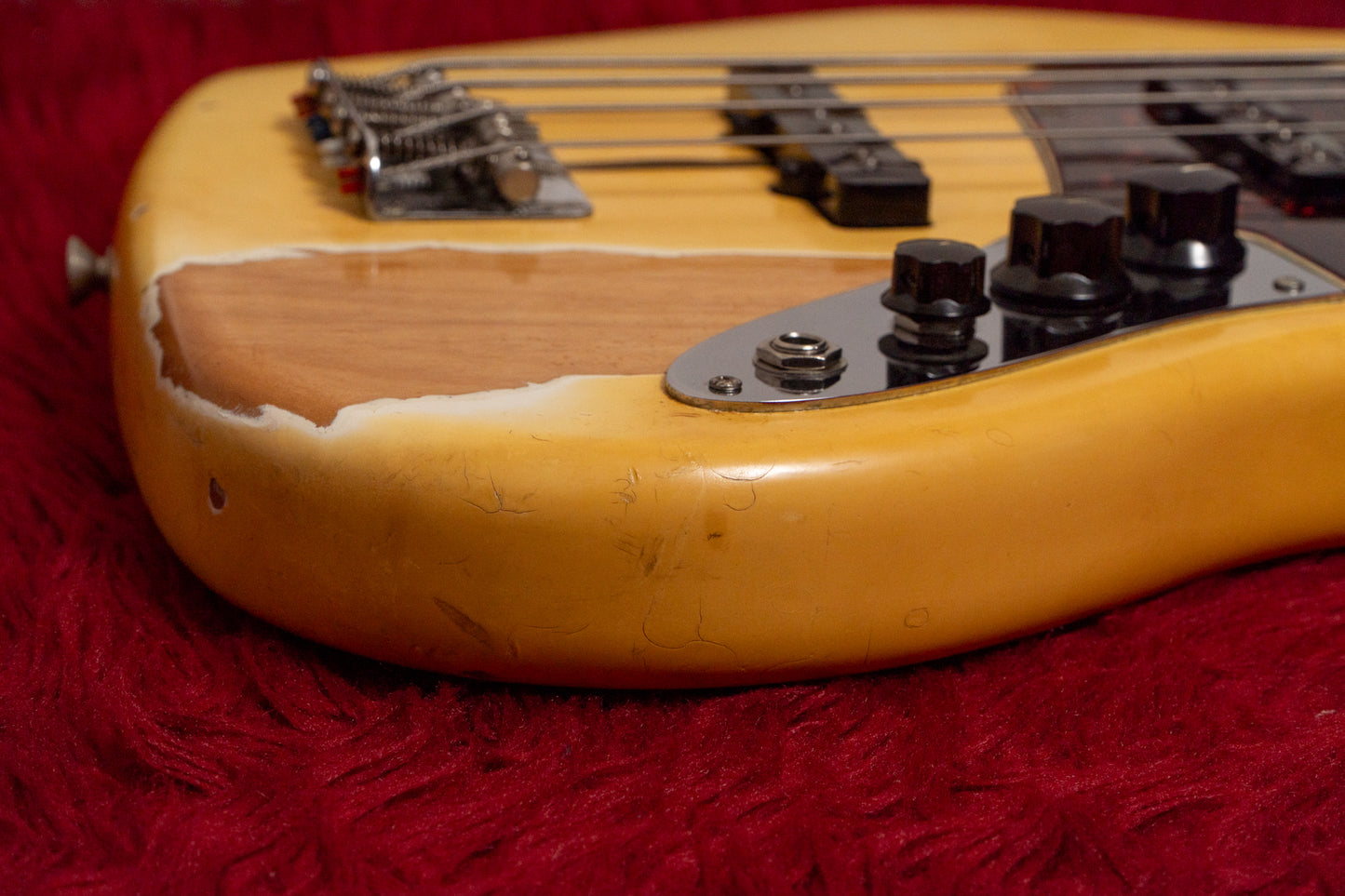【used】Fender / American Vintage 62 Jazz Bass WHT 1999 4.350kg #V119753【Consignment】【GIB Yokohama】