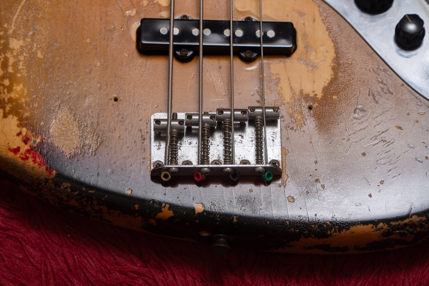 【used】Fender / 1973 Jazz Bass 3TS 3.910kg #404700【Consignment】【GIB Yokohama】