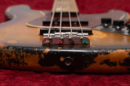 【used】Fender / 1973 Jazz Bass 3TS 3.910kg #404700【Consignment】【GIB Yokohama】