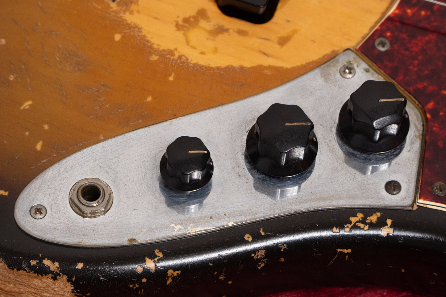【used】Fender / 1973 Jazz Bass 3TS 3.910kg #404700【Consignment】【GIB Yokohama】