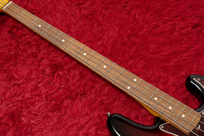 【used】Fender / American Professional II Jazz Bass 3TS 2025 3.865kg #US24055558【GIB Yokohama】
