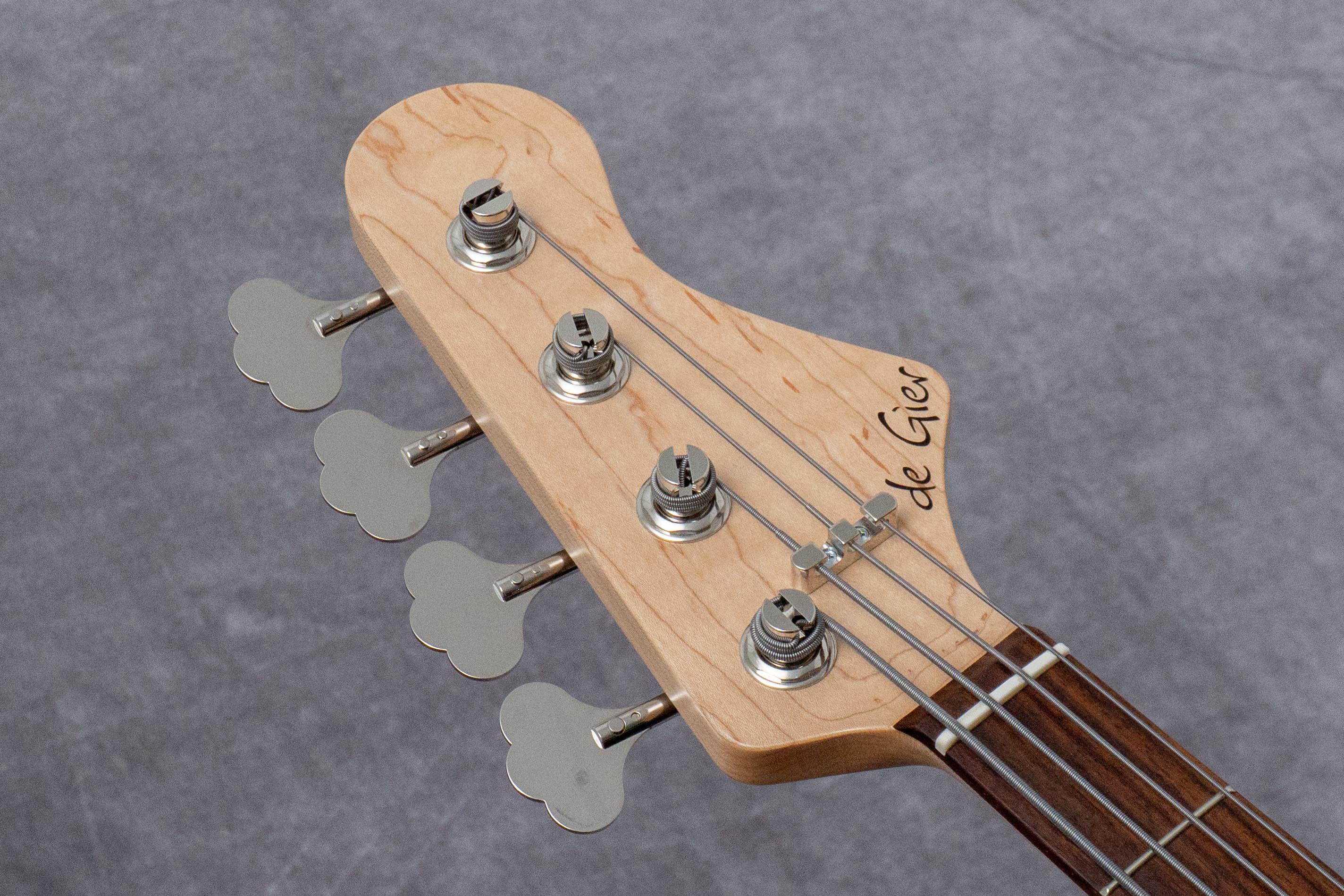 new】De Gier / Bebop 4 Black 3.835kg #428【GIB Hyogo】 – Bass Shop