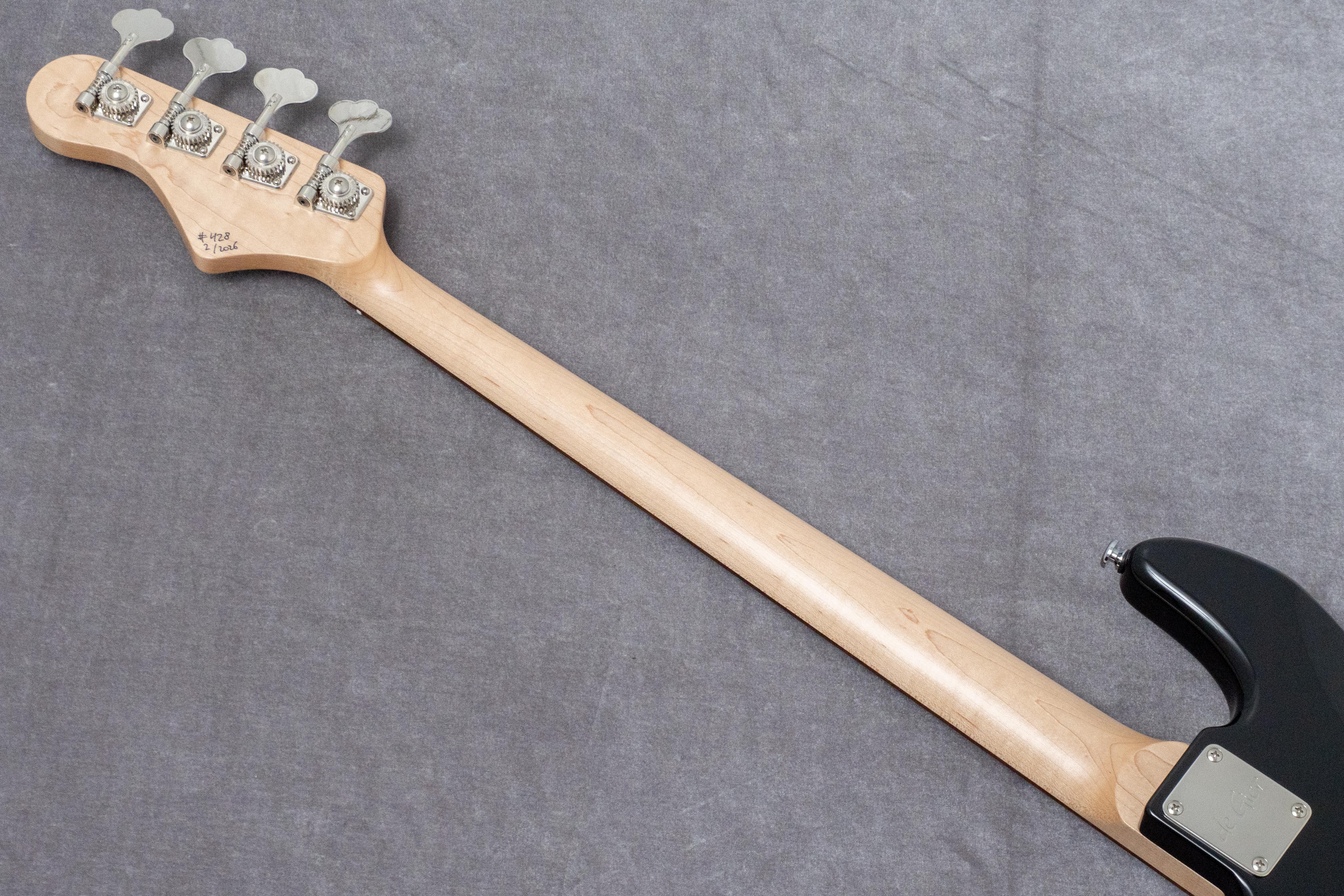 new】De Gier / Bebop 4 Black 3.835kg #428【GIB Hyogo】 – Bass Shop