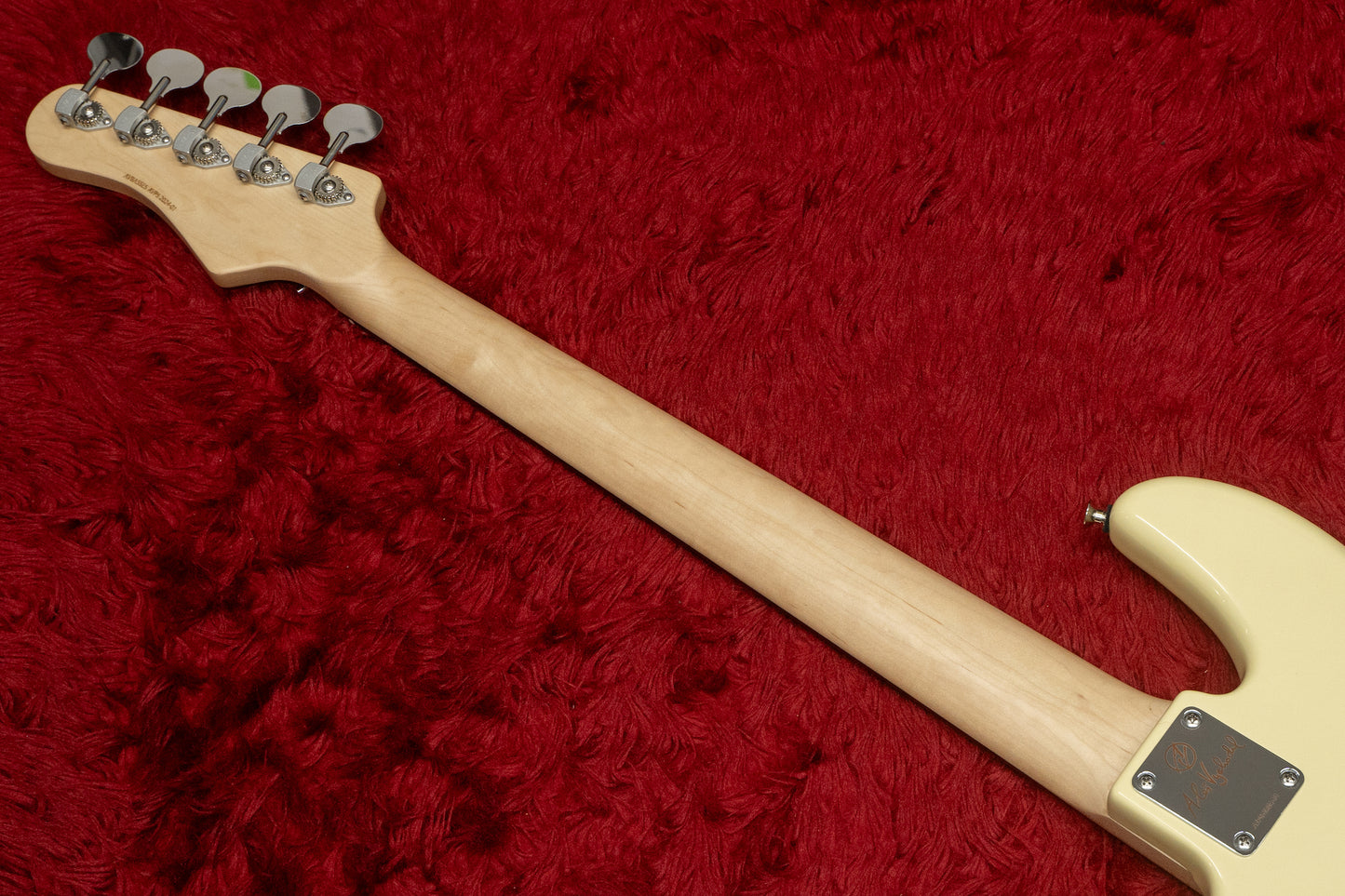 【new】AV BASSES / AVP5 Vintage White 4.310kg #AVP5-2024-01 【GIB Yokohama】