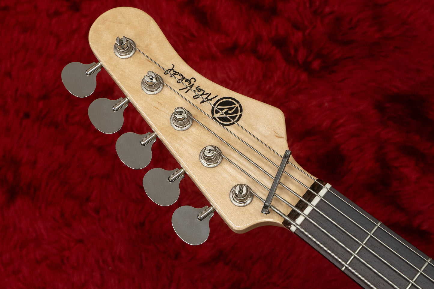 【new】AV BASSES / AVP5 Vintage White 4.310kg #AVP5-2024-01 【GIB Yokohama】