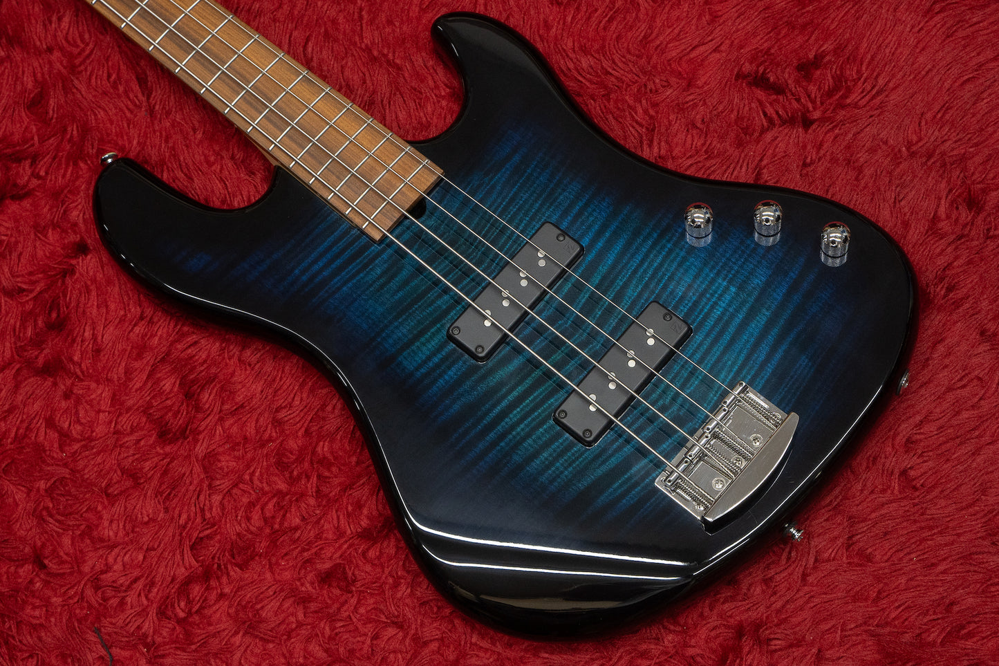 【new】AV BASSES / AVJ4m Emerald 3.770kg #2022-21【GIB Yokohama】
