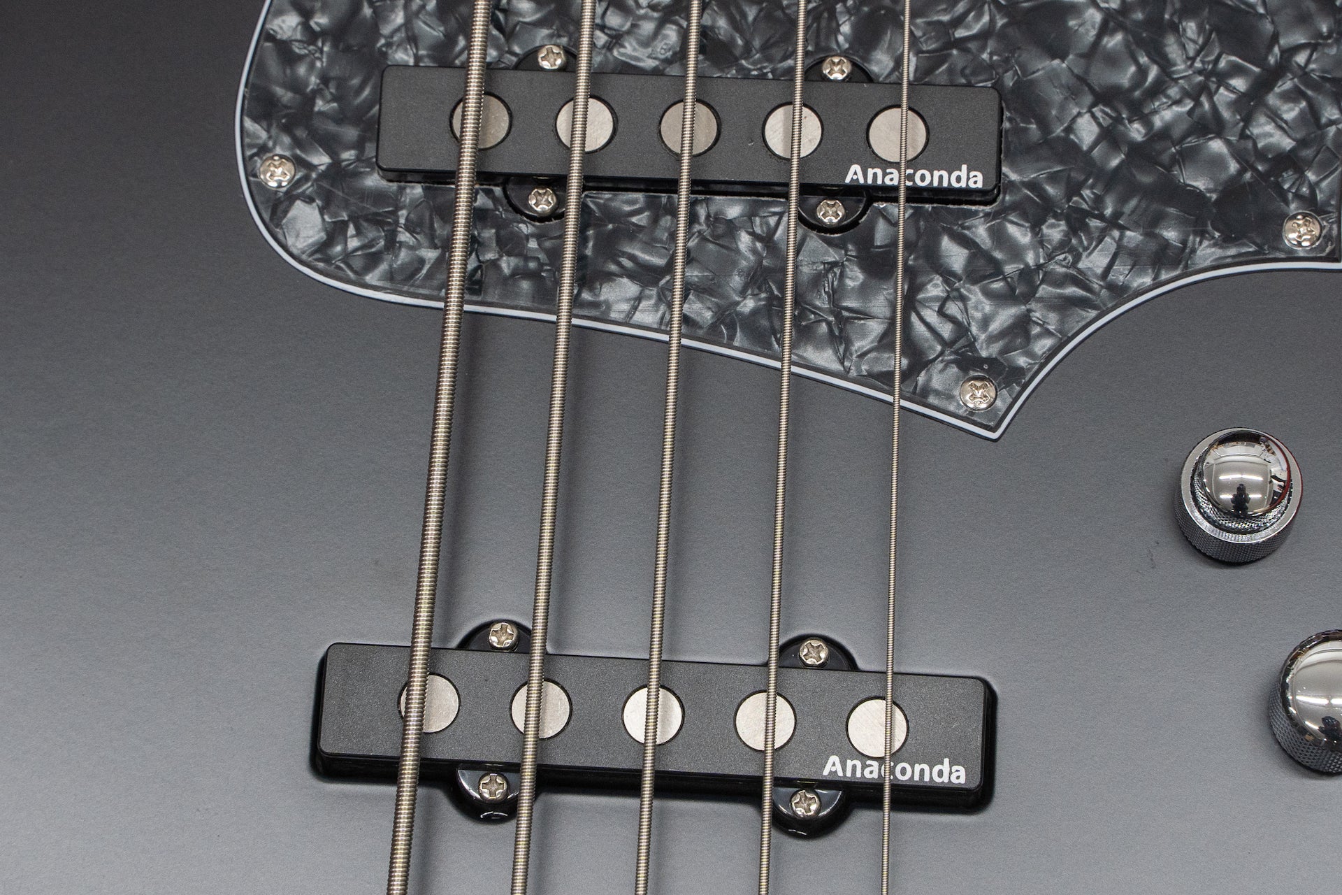 new】Anaconda Basses / Ultra J5 Essence - Satin Black #23000060V2