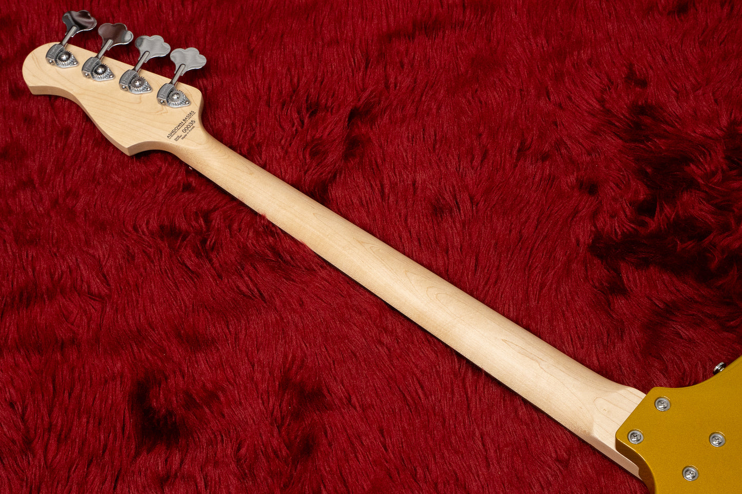 【outlet】Ashdown / Lowrider Bass Gold #00035 4.080kg【GIB横浜】