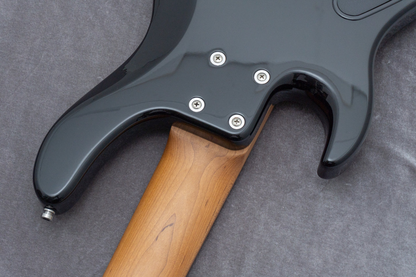【new】Sadowsky / MX24 MS5 BLK/M 3.99kg #A001262-25【GIB Hyogo】