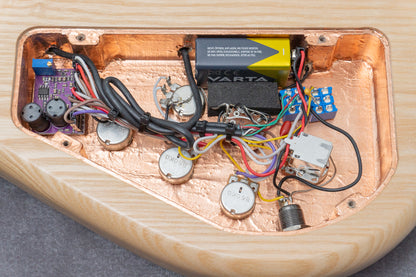 【new】Capurso Guitars / Georgius Deluxe 5st 3.910kg【GIB Yokohama】