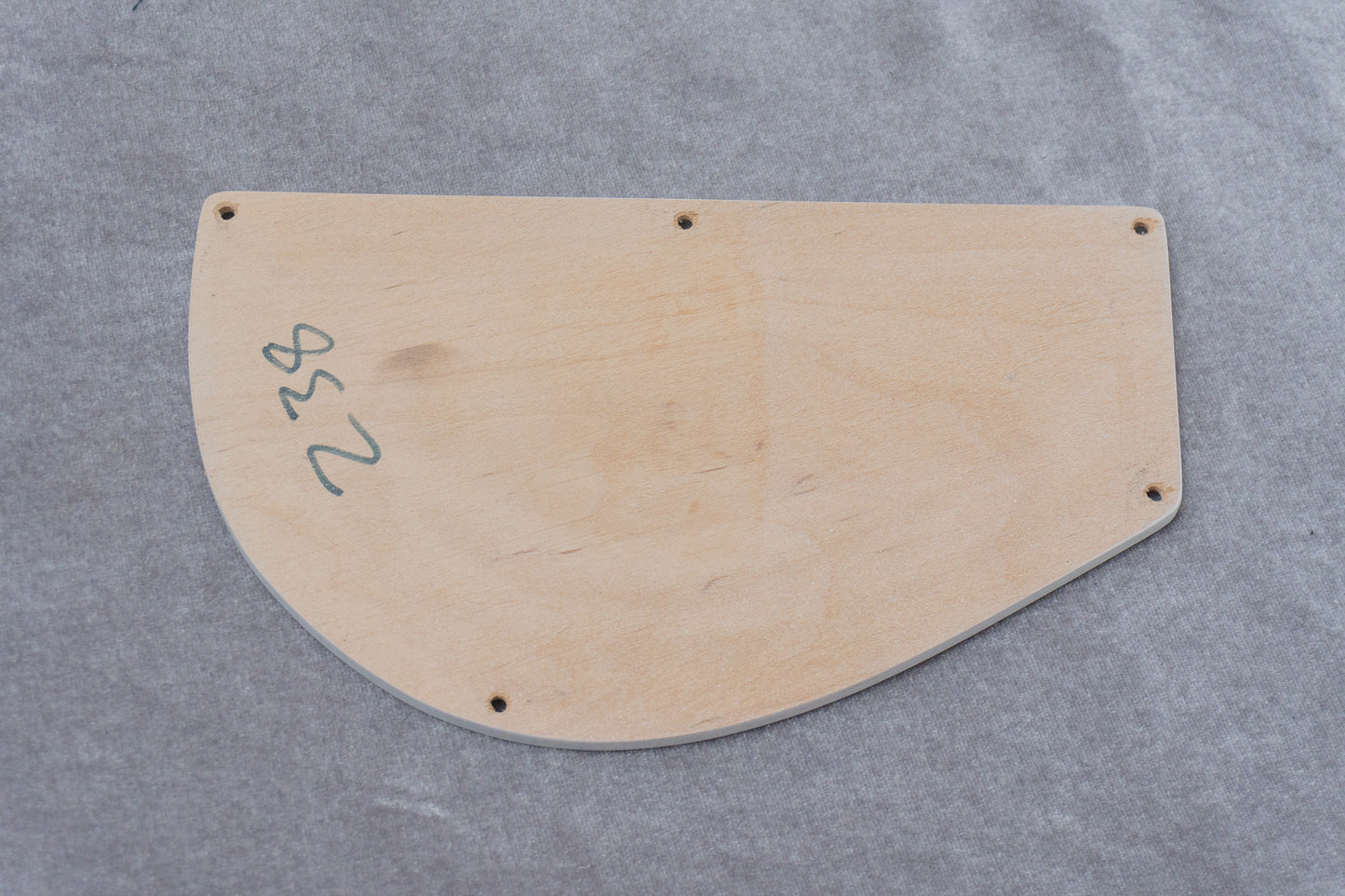 【new】Element / The Element Bass Custom 5st White Passive 3.860kg #238【GIB Hyogo】