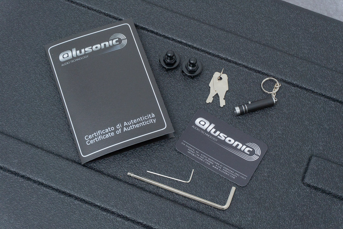 【new】Alusonic / J-Special Deluxe 5 Custom Shop Carbon 3.645kg #125497【GIB Hyogo】