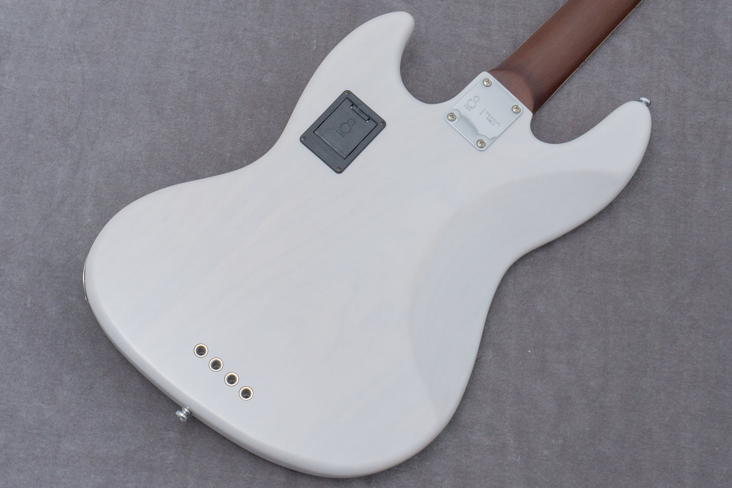 【outlet】Sire / V8-4 WB 4.34kg #2N24370398【GIB Hyogo】