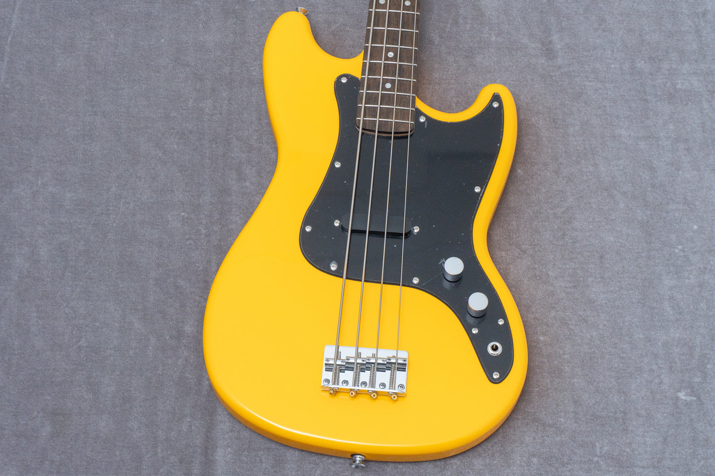 【new】Markbass / YELLOW Little Bass MAK-B/YELB4 3.38kg #IFA000655【GIB Hyogo】