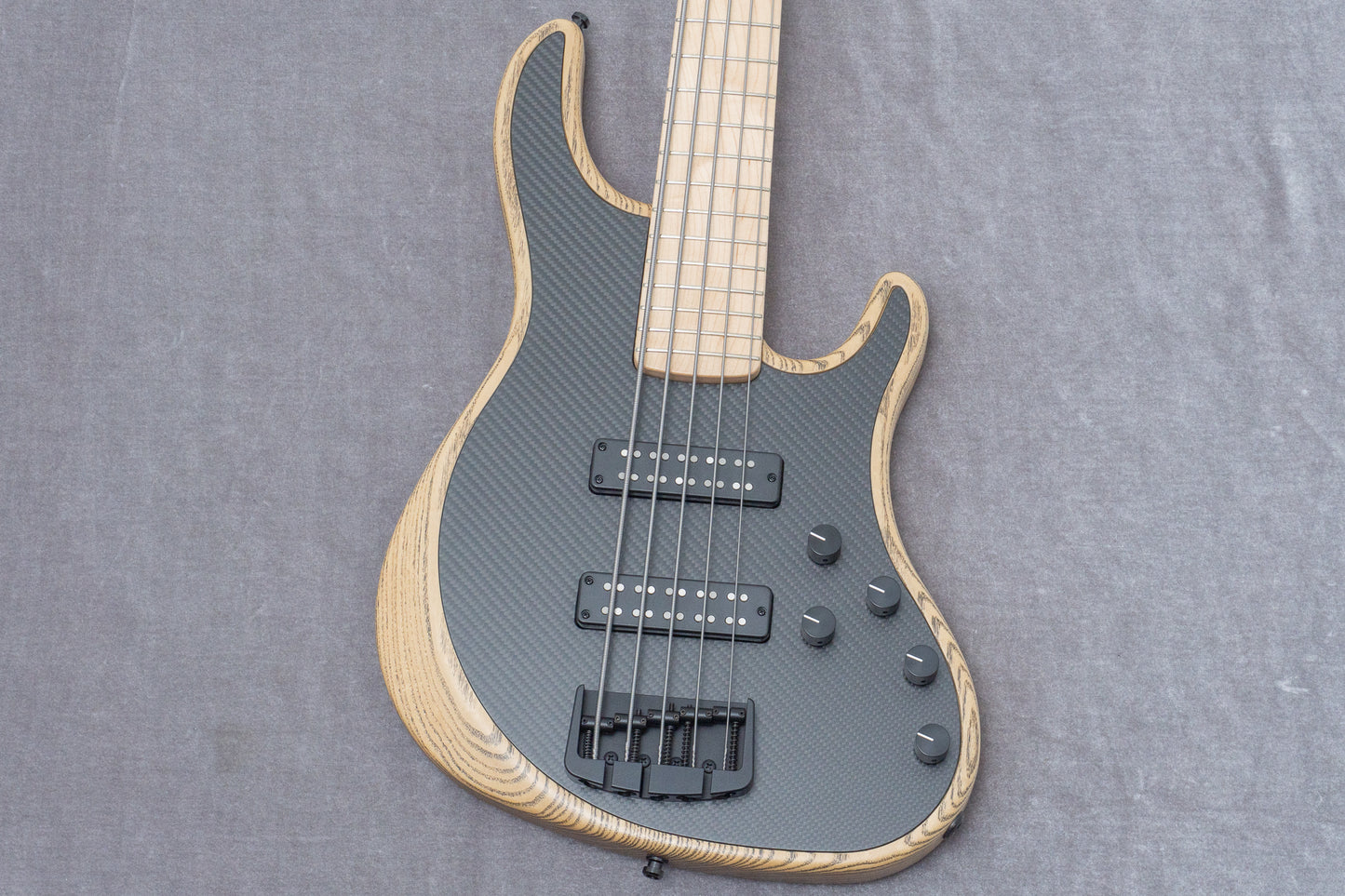 【new】Alusonic / J-Special Deluxe 5 Custom Shop Carbon 3.645kg #125497【GIB Hyogo】
