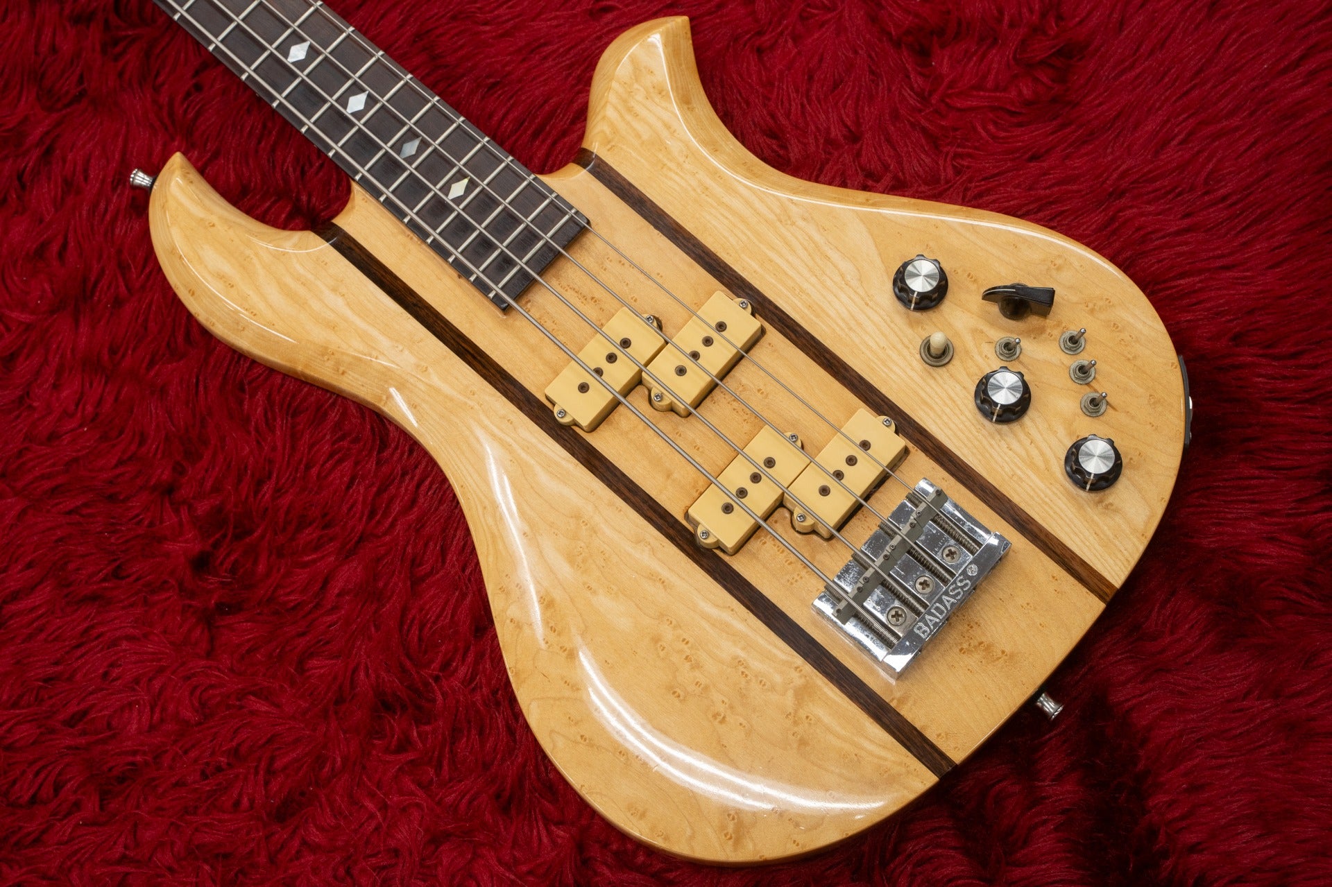 ベース B.C. RICH EAGLE BASS B.C. RICH EAGLE BASS (PLATINUM SERIES) for sale - Price and