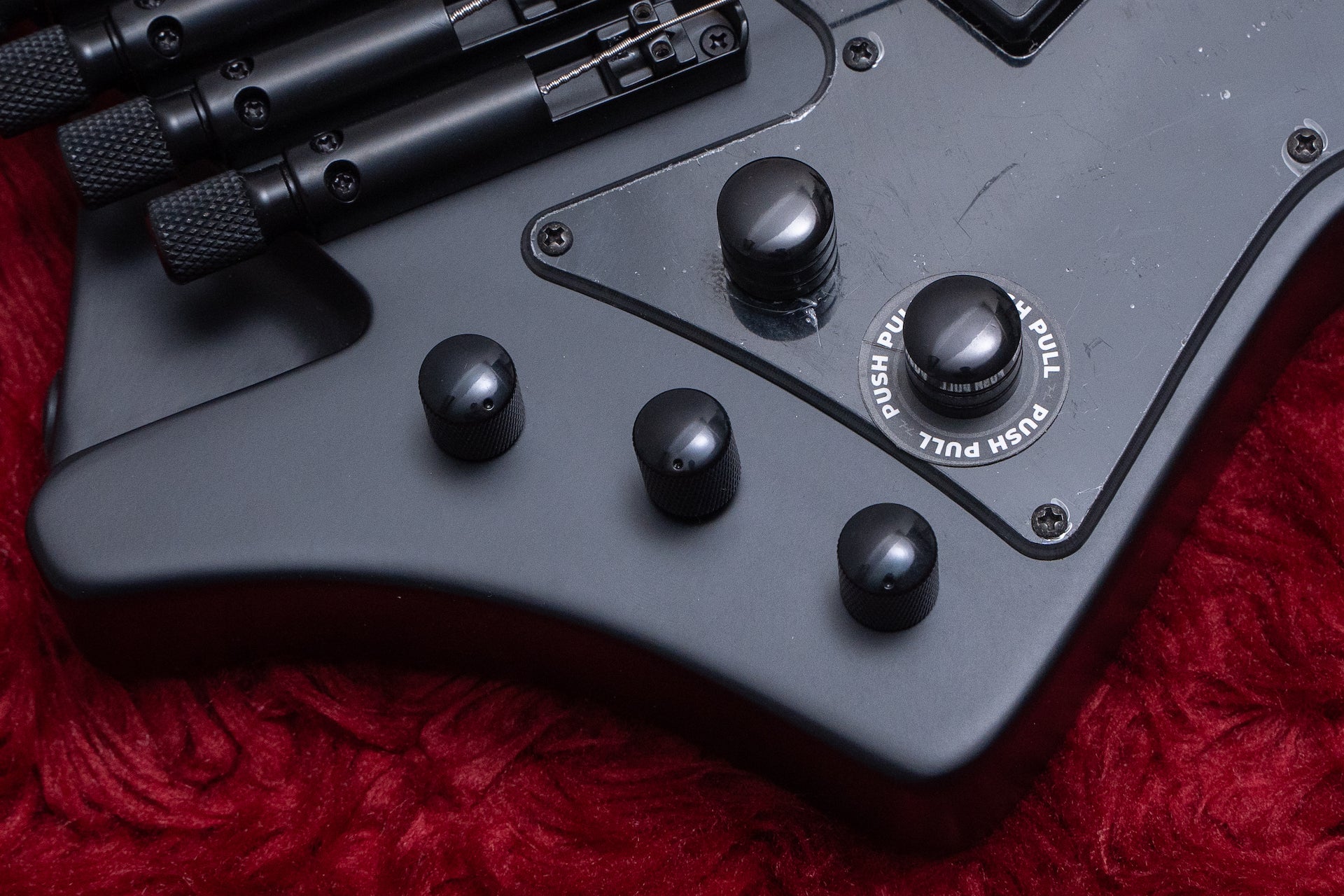 new】HEX Guitars / NB505 Black – Bass Shop Geek IN Box