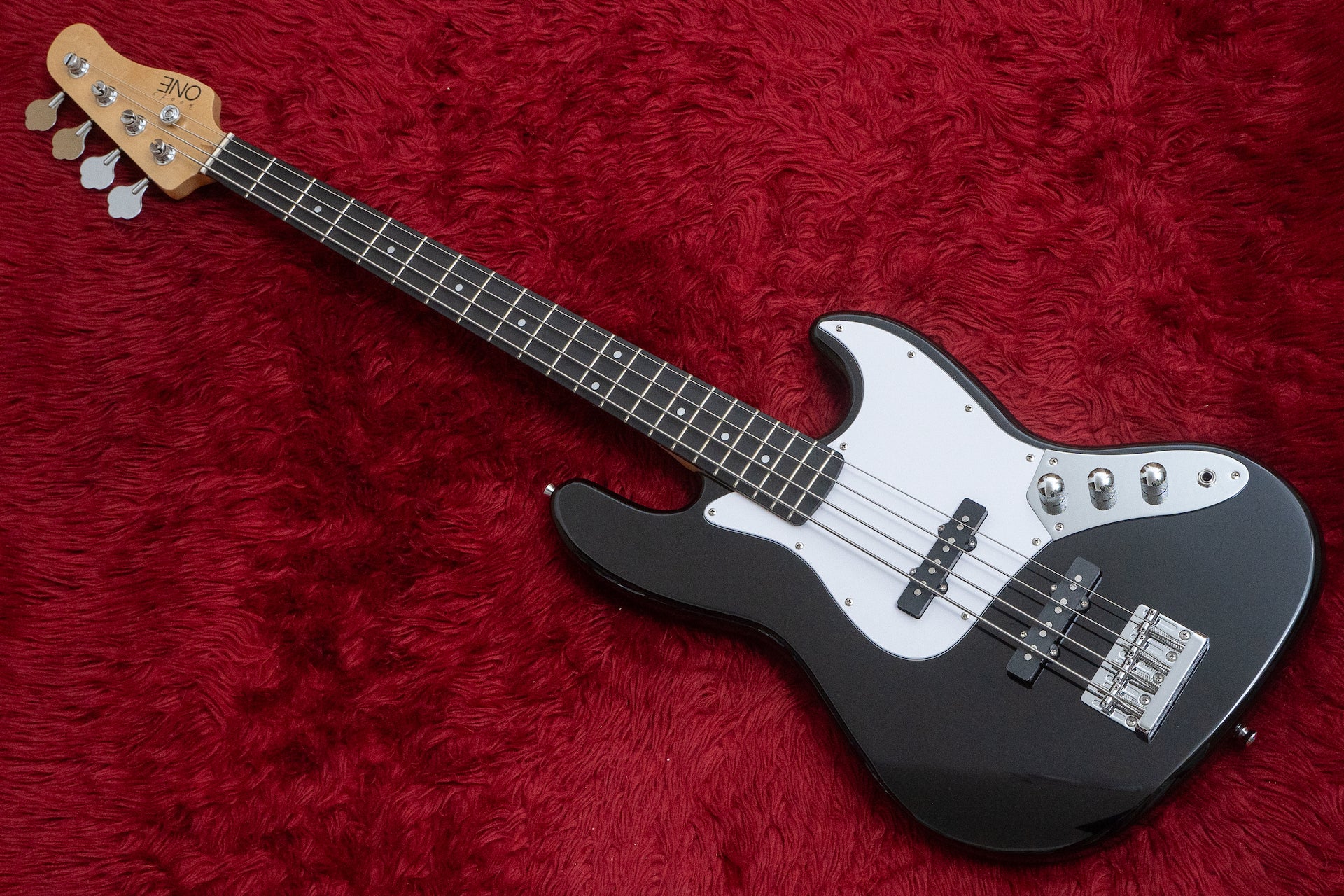 new】woofy basses / ONE series Cavalier 4 Black – Bass Shop Geek
