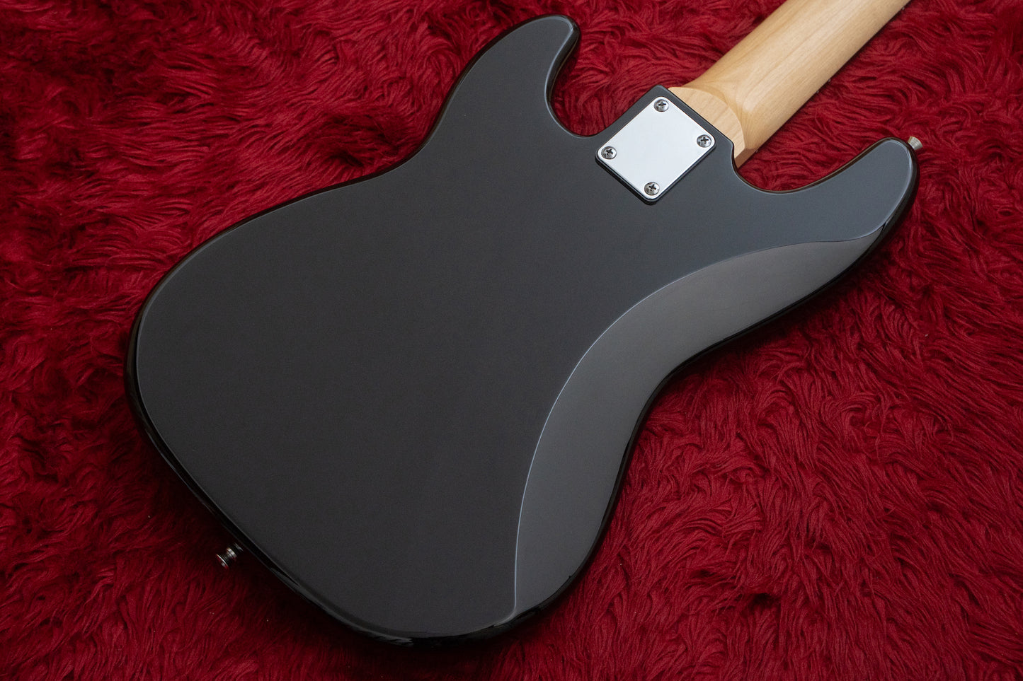 【new】woofy basses / ONE series Woo 5 Black