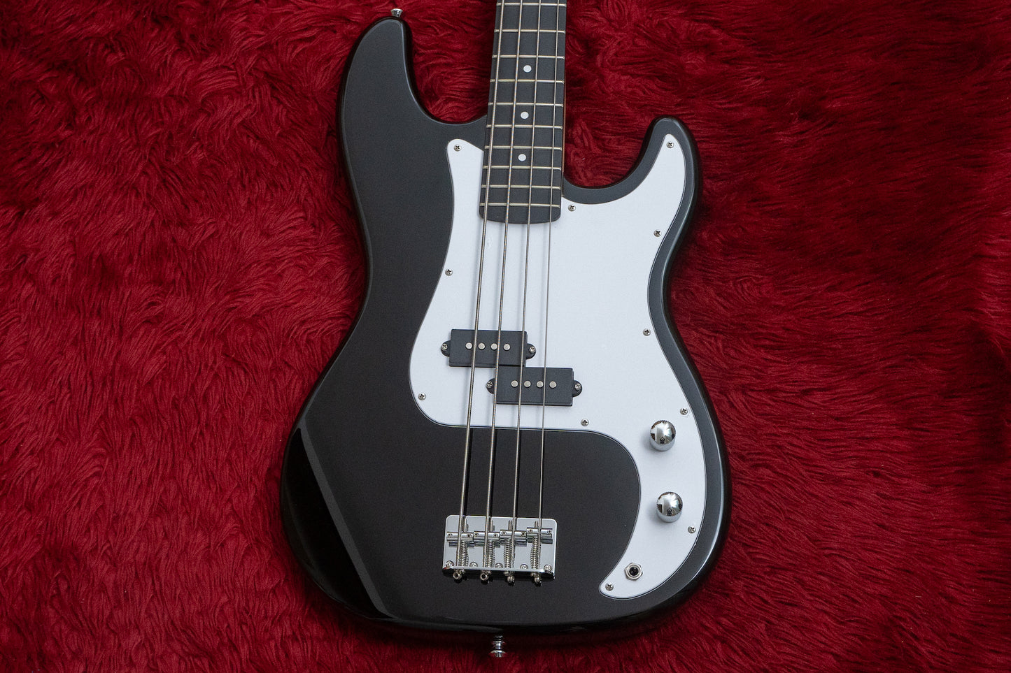 【new】woofy basses / ONE series Woo 4 Black