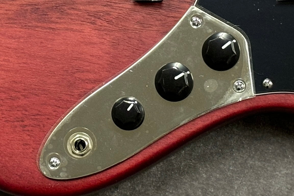 【new】Bacchus / WL4-STD33 RSM/M RED-S【GIB Hyogo】
