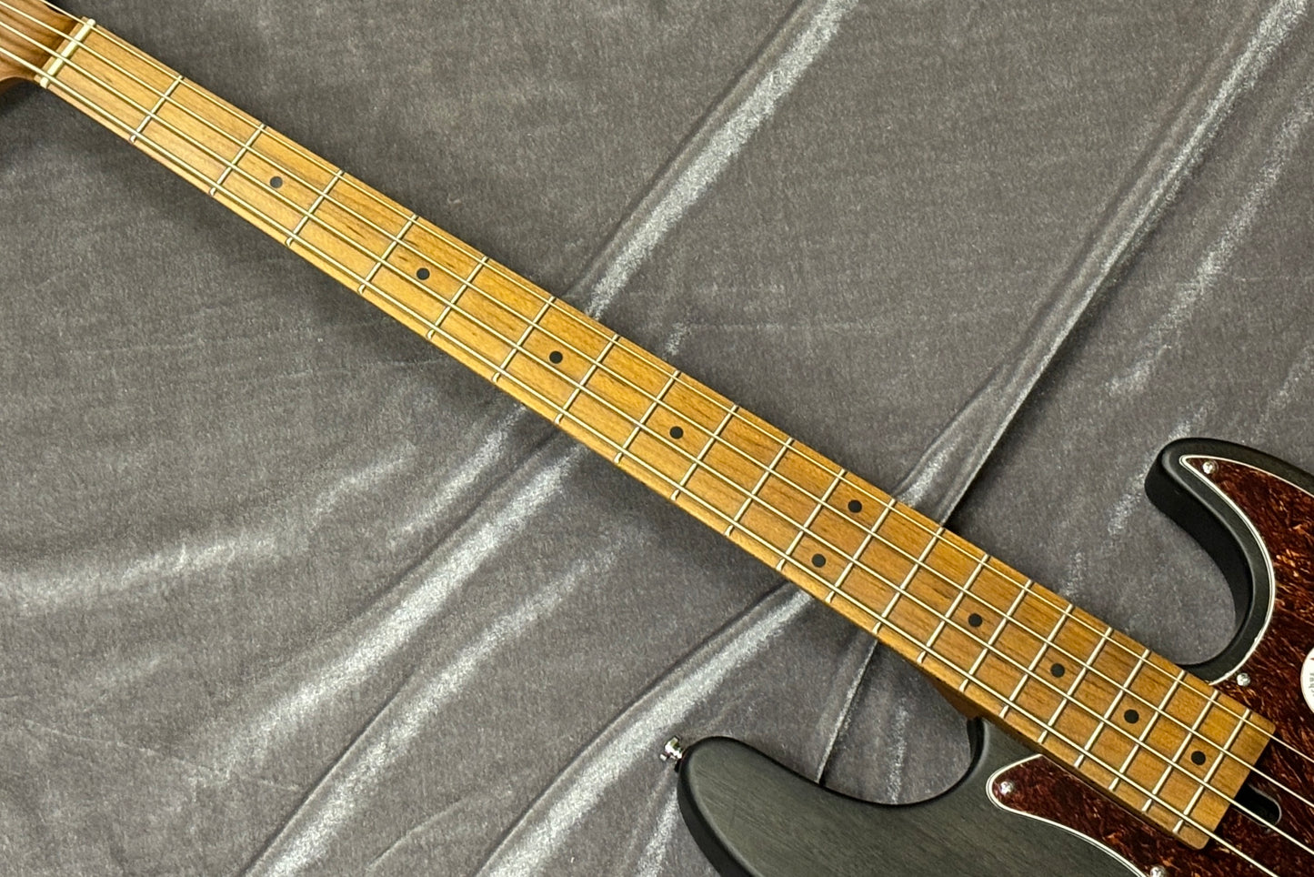 【new】Bacchus / WL4-STD33 RSM/M BLK-S【GIB Hyogo】