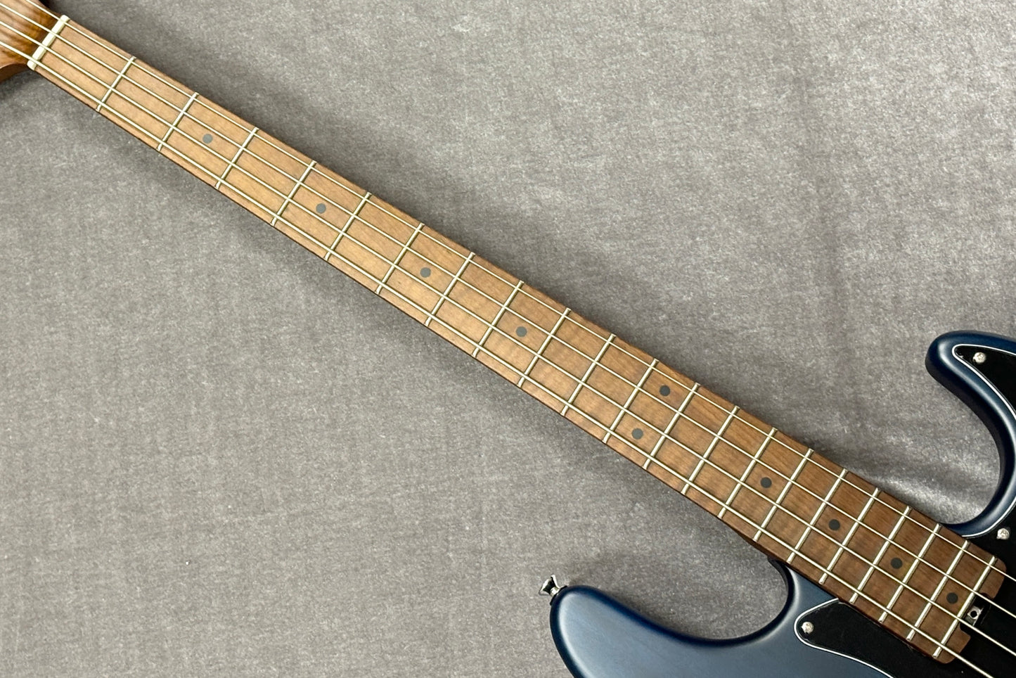 【new】Bacchus / WL4-STD/RSM BLU-S【GIB Hyogo】