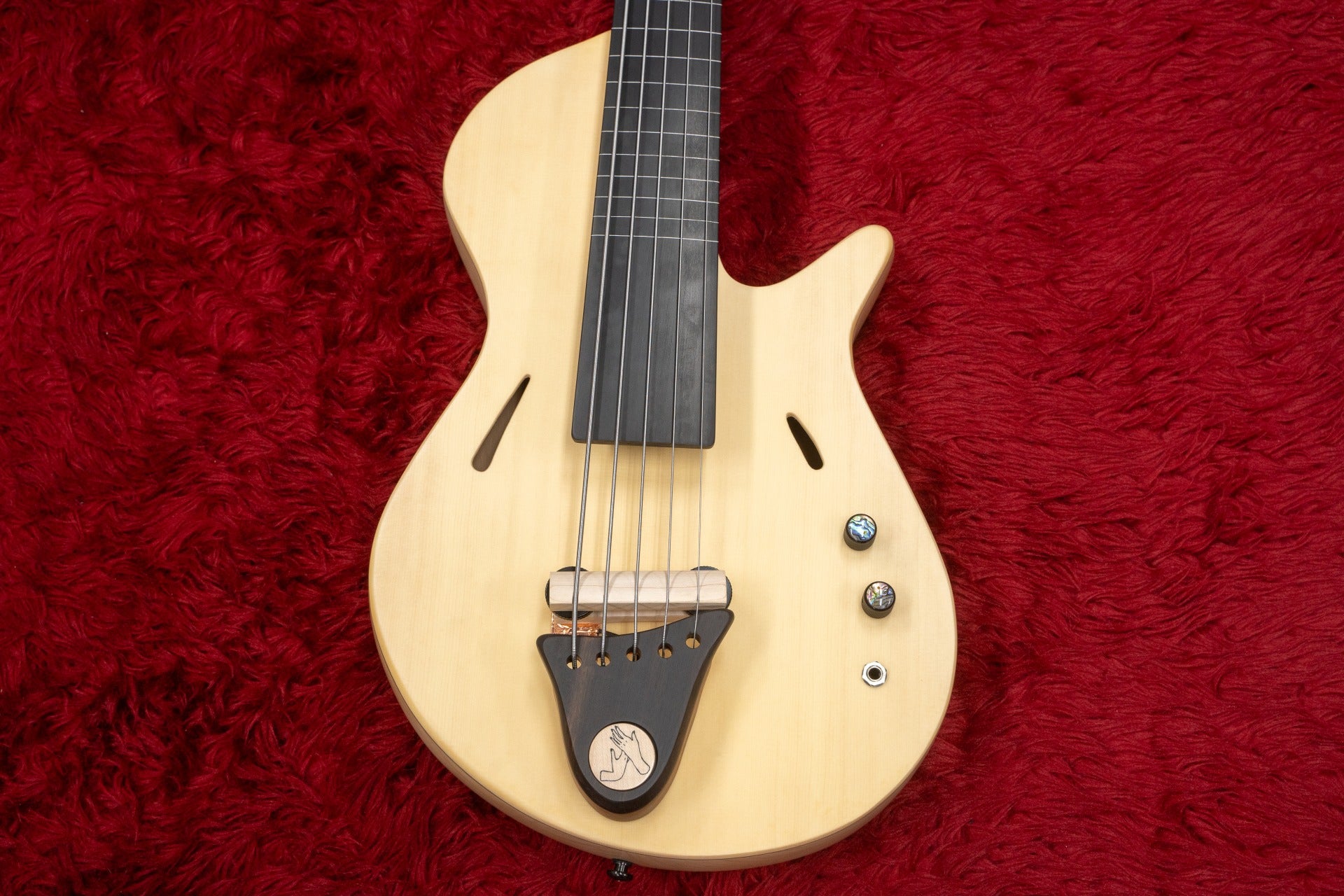 new】Benevolent Basses / Benevolo Cinque 5st with Hi-C string