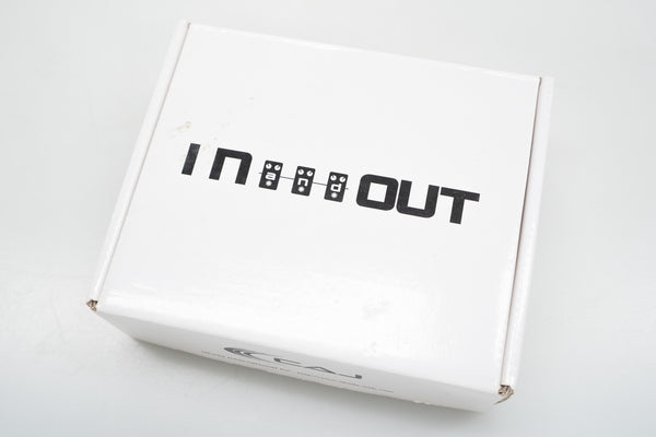 used】CAJ / IN and OUT #0412632【横浜店】 – Bass Shop Geek IN Box