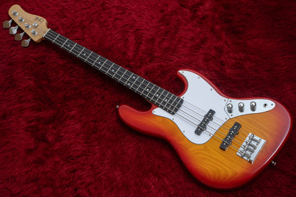 【new】woofy basses / ONE series Cavalier 4 Cherry Sunburst