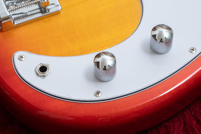 【new】woofy basses / ONE series Woo 5 Cherry Sunburst