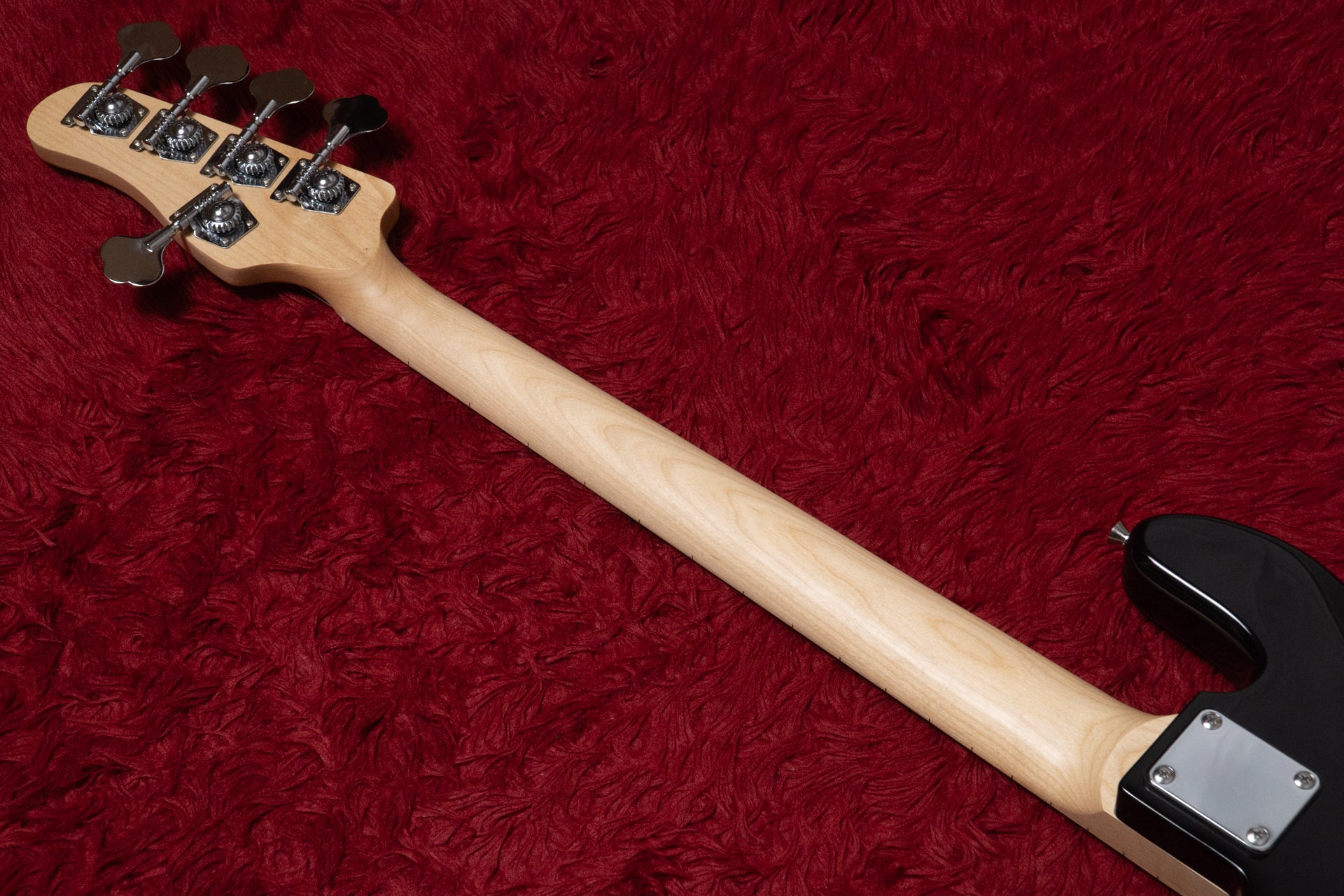 new】woofy basses / ONE series Cavalier 5 M Black – Bass Shop Geek