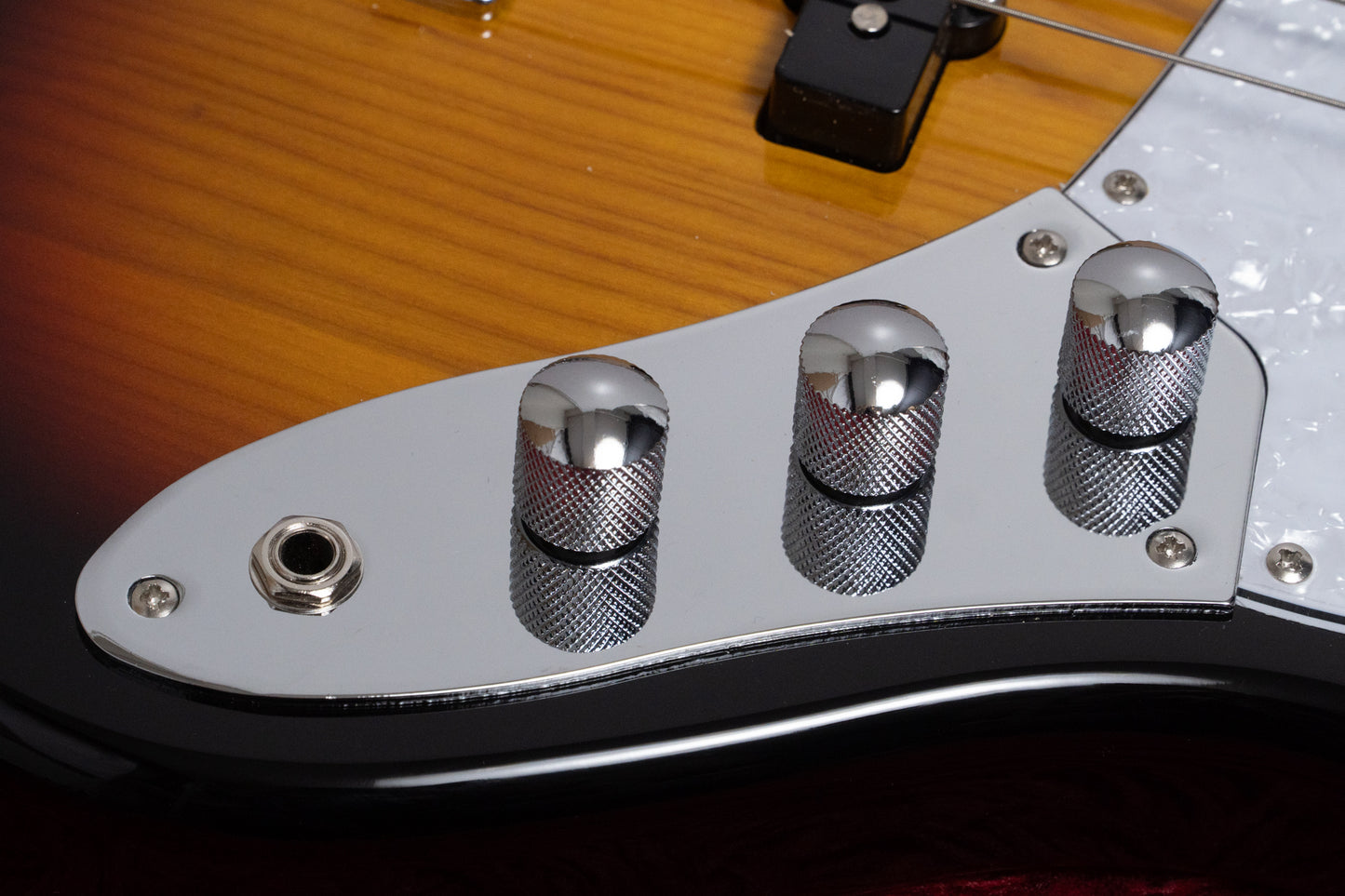 【new】woofy basses / ONE series Cavalier 5 M Sunburst