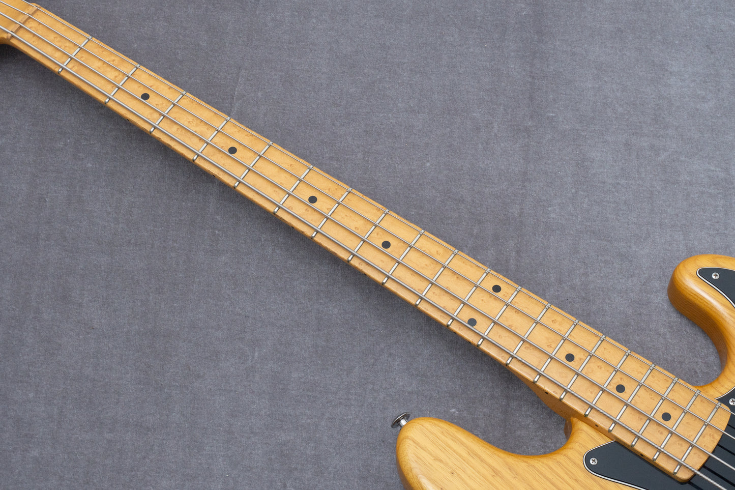 【used】Suhr / Classic J Active 4.08kg #3823【GIB Hyogo】