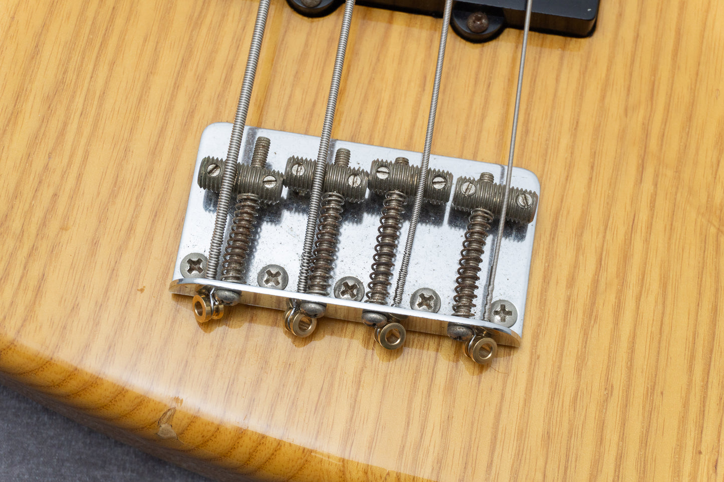 【used】Suhr / Classic J Active 4.08kg #3823【GIB Hyogo】