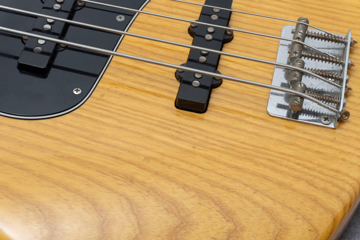 【used】Suhr / Classic J Active 4.08kg #3823【GIB Hyogo】