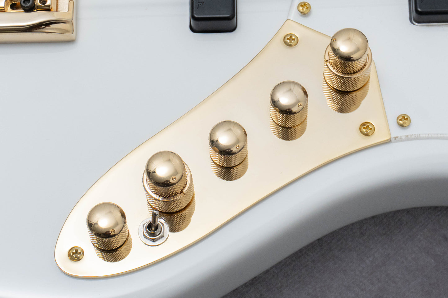 【new】Swing Guitars / Jazz Deluxe 5 White 4.75kg #2508003【GIB Hyogo】