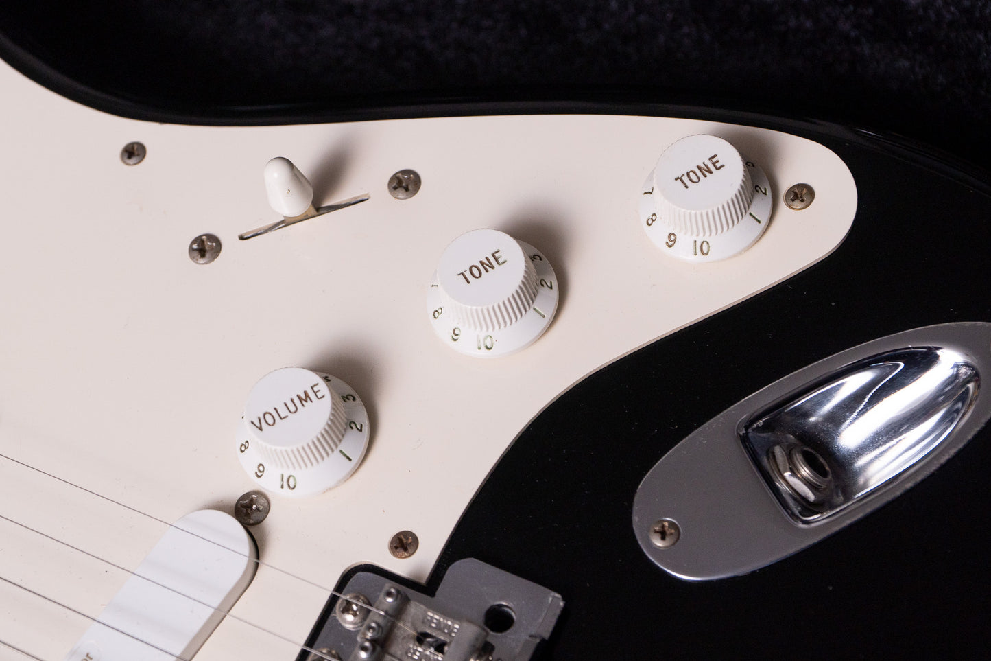 [Used】Fender / Custom Shop Eric Clapton Stratocaster Blackie 2000 #CN94164 3.64kg [TONIQ Yokohama]