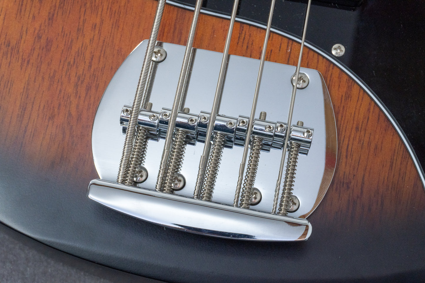 【used】Sterling by MUSIC MAN / SUB Series Ray5 Sunburst 4.3kg #B190133【Consignment】【GIB Hyogo】