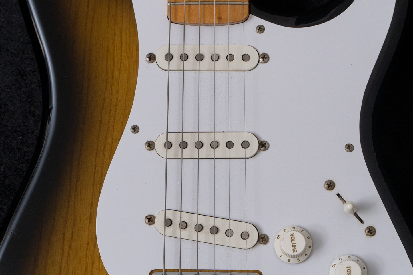 【Used】Seymour Duncan / ST-Type Sunburst 1981 Model 3.37kg #12534【Consignment Item】【TONIQ Yokohama】