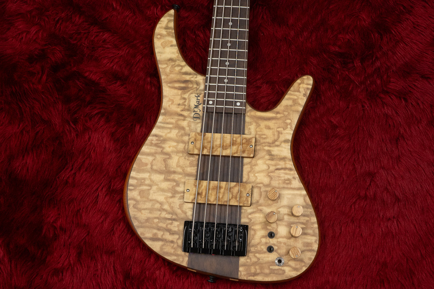 [new] D'mark Guitars / Alpha 5  Exotic Quilted Ash MASTER SERIES #23A0016 4.205kg [Yokohama]