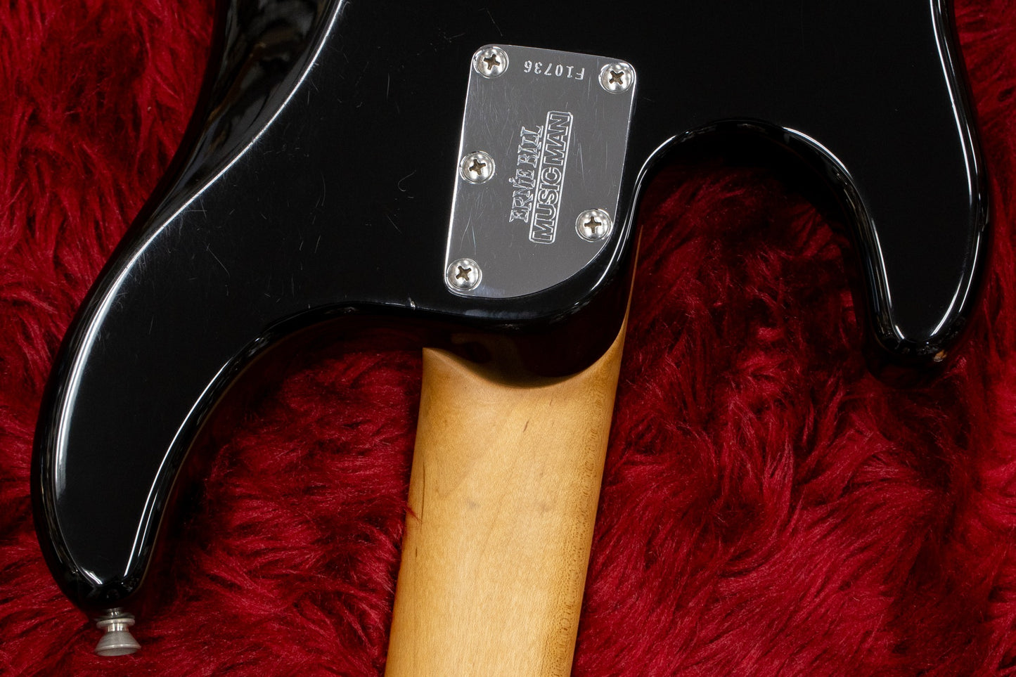 【used】ERNIE BALL MUSIC MAN / Sterling 4 HS Black #F10736 4.46kg【GIB Yokohama】