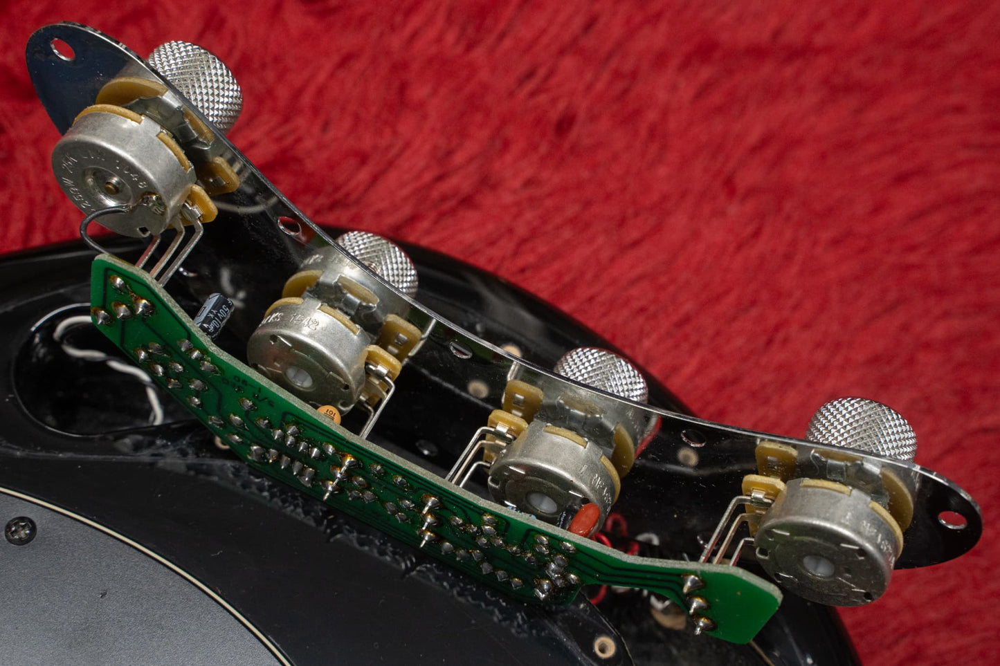 【used】Ernie Ball Music Man / StingRay 4st 3EQ BLK 2001 4.15kg #E23846【GIB Yokohama】