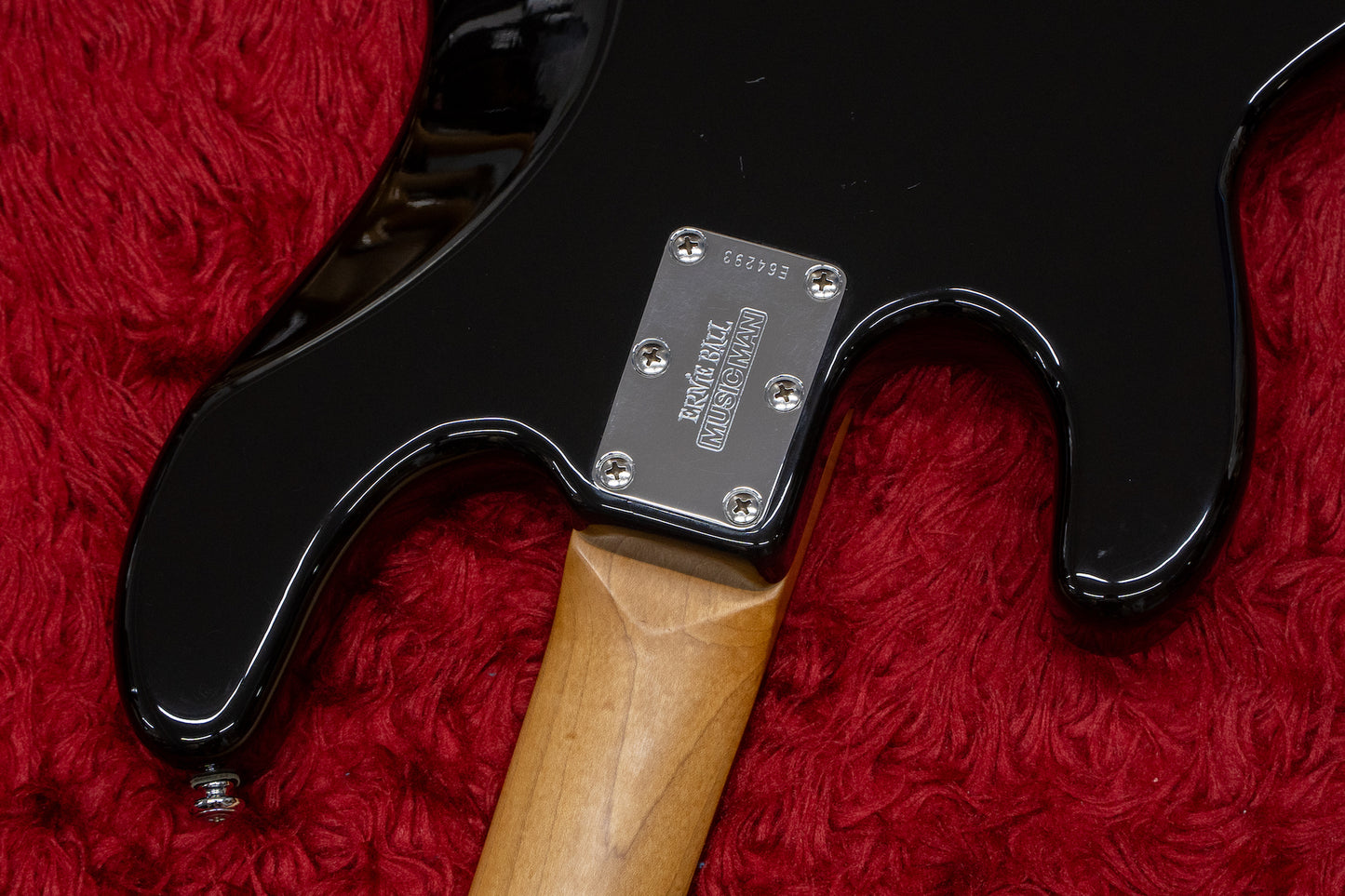 【used】Ernie Ball Music Man / Stingray BLK 3EQ 2008 4.270kg #E64293【consignment】【GIB Yokohama】